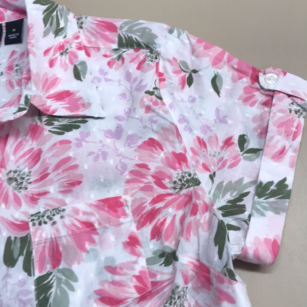 Darling pink floral light weight top - Picture 5 of 6